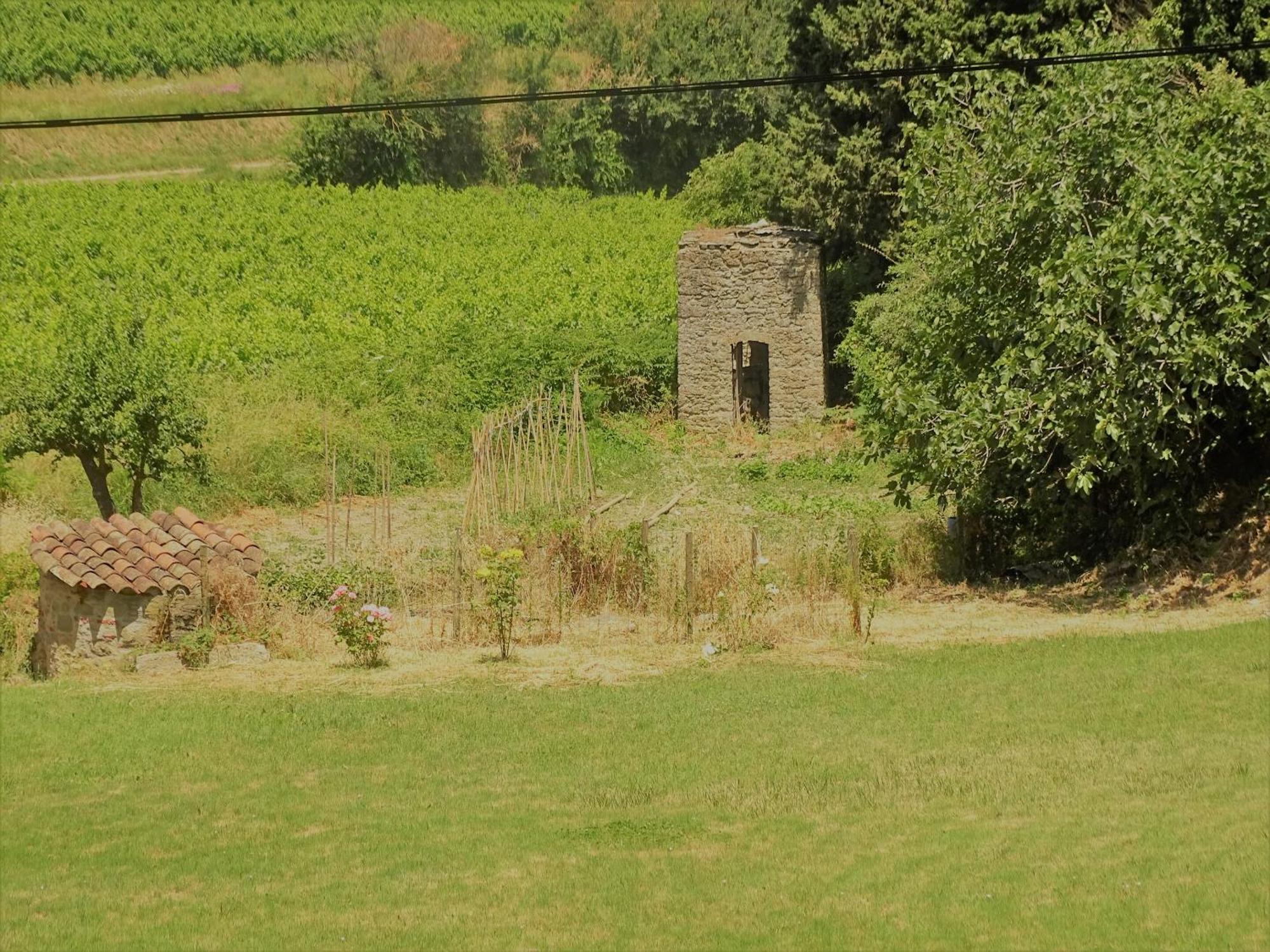 Отель Domaine De La Petite Tour Монреаль Экстерьер фото